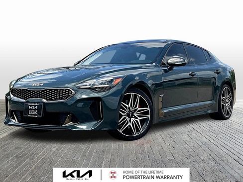 Certified 2022 Kia Stinger GT1 RWD image 1