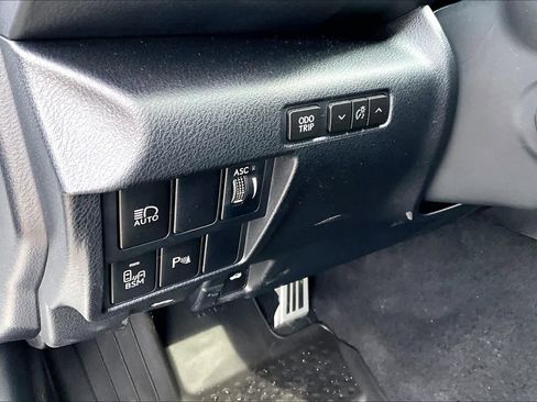 Used 2022 Lexus RC 300 F Sport w/ Accessory Package image 33