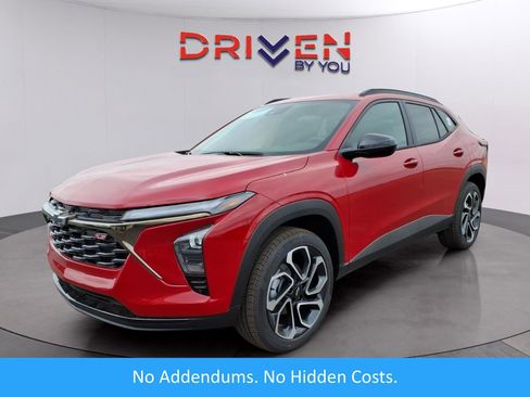 New 2026 Chevrolet Trax RS image 1