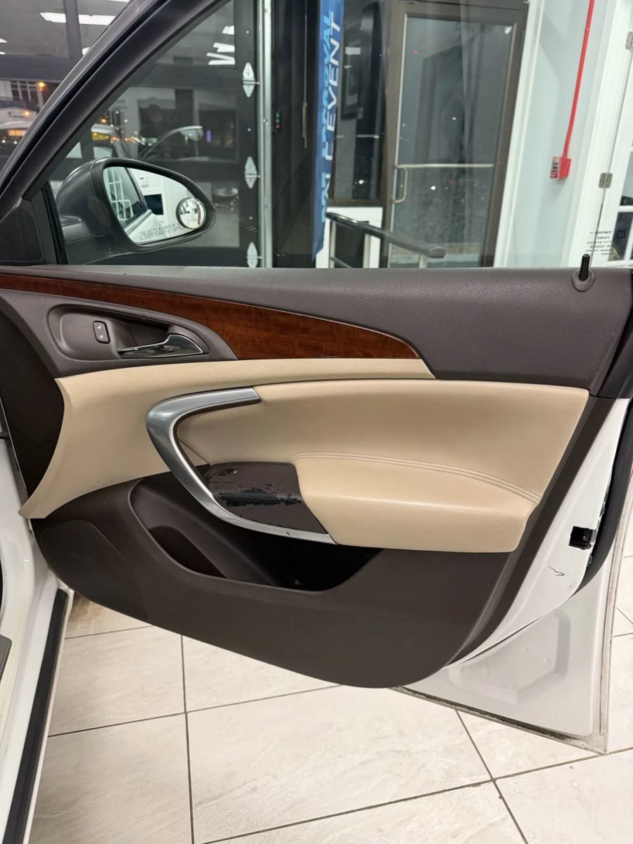 Used 2016 Buick Regal FWD image 16