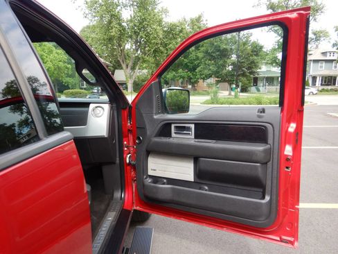 Used 2011 Ford F150 Platinum AWD/4WD image 17