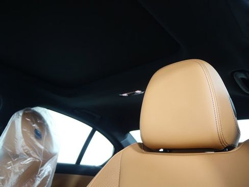 New 2026 BMW 330i Sedan w/ Premium Package image 11