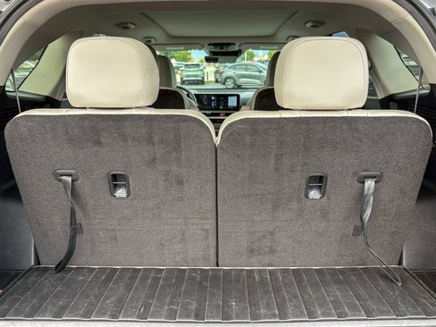 Used 2025 Kia Sorento EX w/ Panoramic Sunroof Package FWD image 39