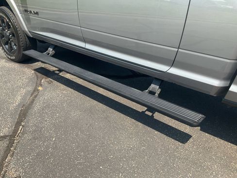 Used 2024 RAM 3500 Limited image 36