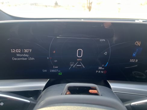 Used 2024 Cadillac Lyriq Luxury w/ LPO, Floor Liner Package image 22