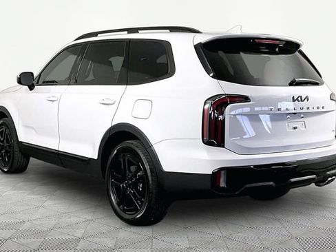 Certified 2025 Kia Telluride SX Prestige X-Line AWD/4WD image 4