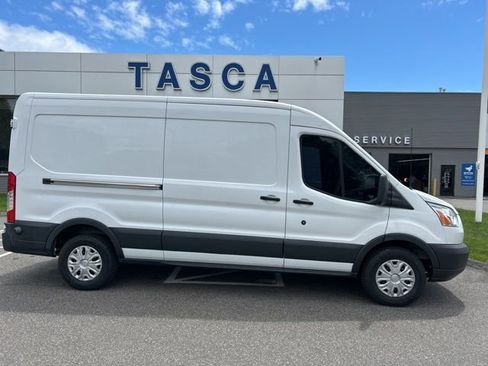 Used 2018 Ford Transit 250 148 Medium Roof w/ Exterior Upgrade Package RWD image 8