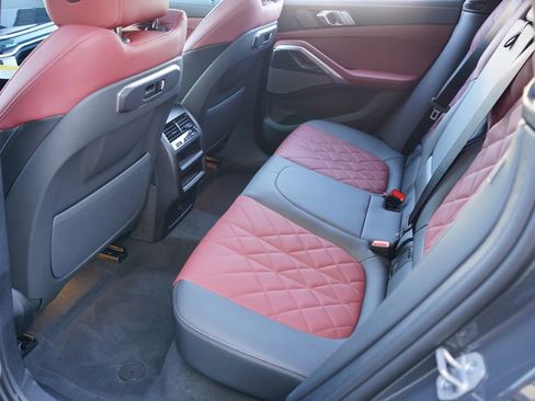 New 2026 BMW X6 xDrive40i w/ Premium Package image 19