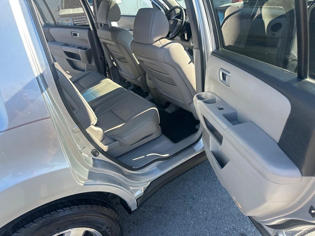 Used 2010 Honda Pilot EX-L image 29