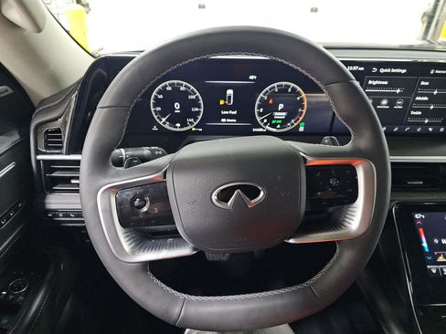 Used 2025 INFINITI QX80 Luxe AWD/4WD image 9