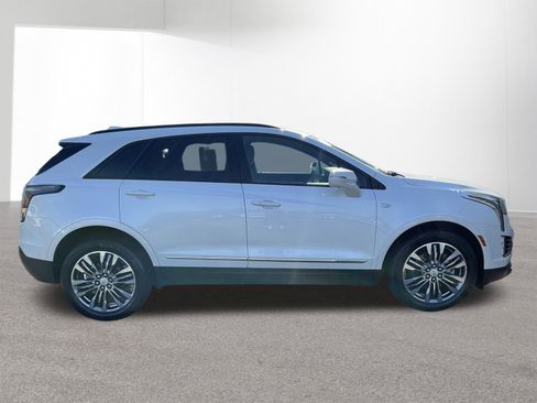 Used 2020 Cadillac XT5 Sportv AWD/4WD image 2