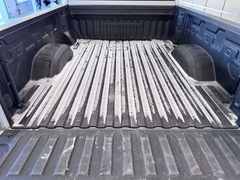 Used 2022 GMC Sierra 2500 Denali w/ Denali Ultimate Package image 8