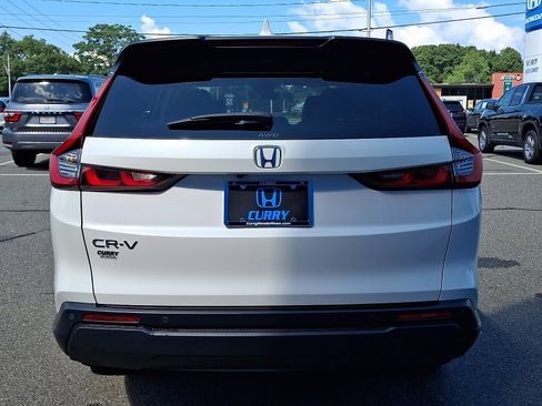 Used 2024 Honda CR-V EX-L image 5