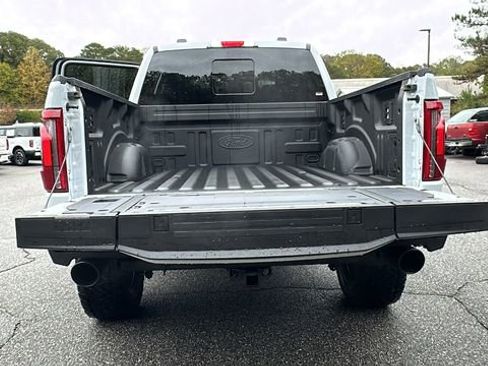 New 2025 Ford F150 Lariat w/ Equipment Group 502A High AWD/4WD image 18