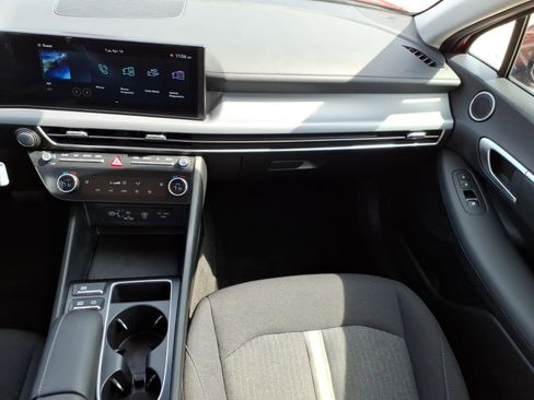 Used 2025 Hyundai Sonata SEL image 7