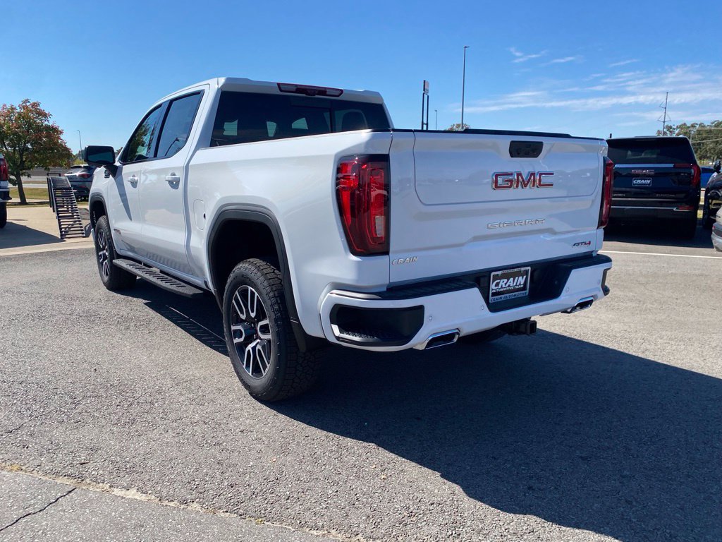 New 2026 GMC Sierra 1500 AT4 w/ AT4 Premium Package AWD/4WD image 11