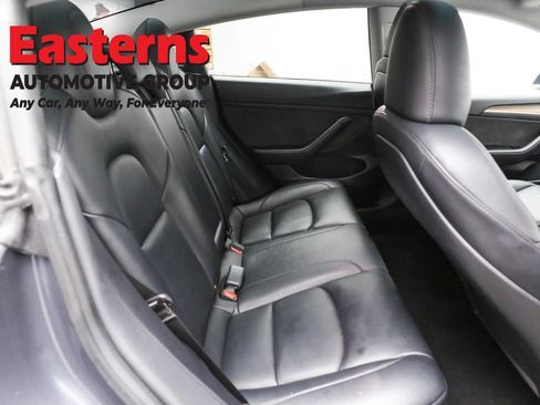 Used 2023 Tesla Model 3 Standard Range image 20