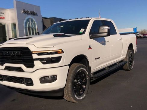 New 2026 RAM 2500 Laramie w/ Night Edition AWD/4WD image 4