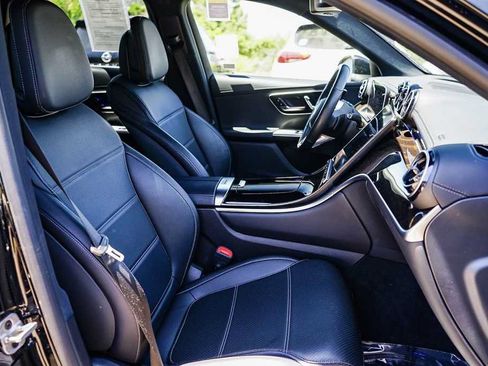 Used 2024 Mercedes-Benz GLC 300 image 15