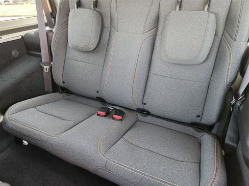 Used 2024 Jeep Wrangler Sport image 38