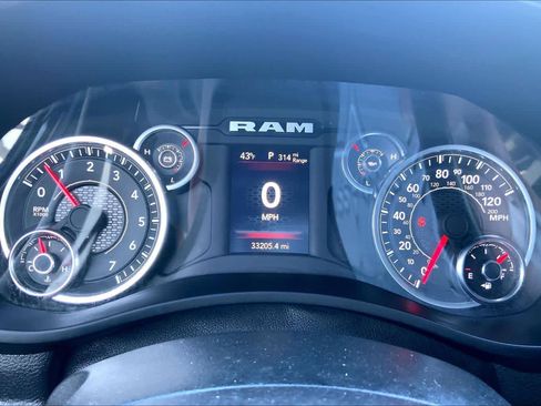 Used 2024 RAM 2500 Tradesman w/ Towing Technology Group image 24