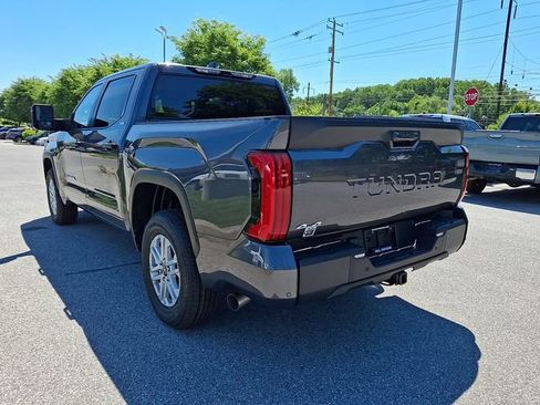 New 2026 Toyota Tundra SR5 AWD/4WD image 3