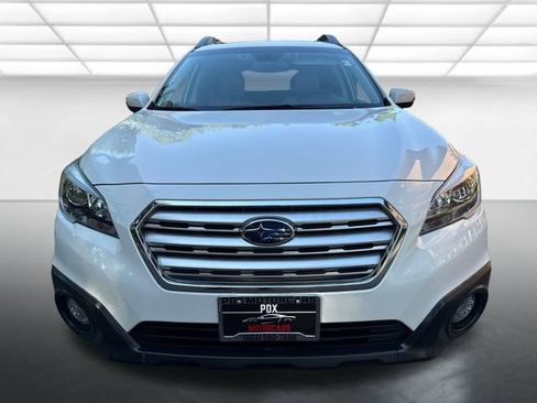 Used 2017 Subaru Outback 2.5i Premium AWD/4WD image 9
