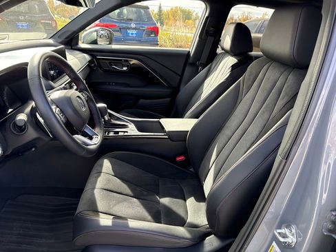 Certified 2025 Acura ADX A-Spec image 15