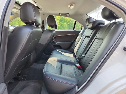 Used 2012 Lincoln MKZ AWD image 15