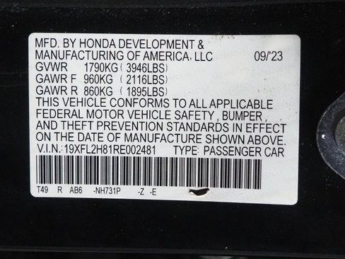 Used 2024 Honda Civic Sport Hatchback image 57
