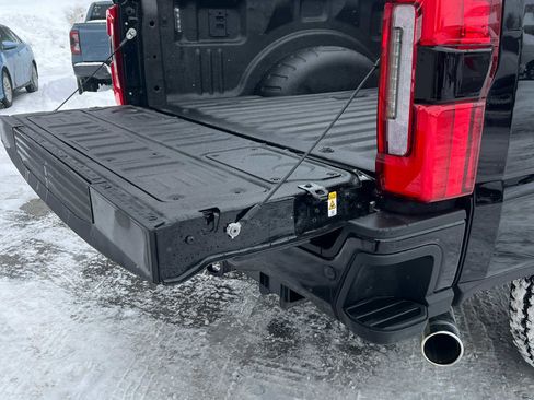 New 2026 Ford F350 Platinum image 15