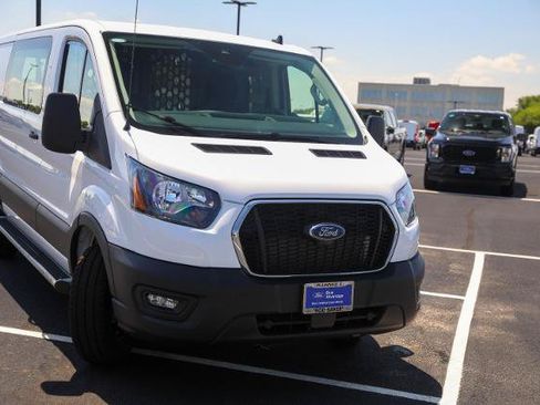 Certified 2025 Ford Transit 250 Low Roof w/ Exterior Upgrade Package RWD image 4