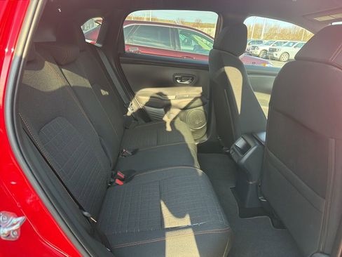 Used 2025 Honda HR-V Sport image 38