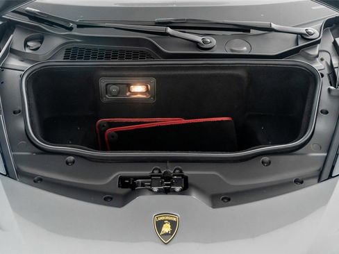 Used 2017 Lamborghini Huracan LP 610-4 AWD/4WD image 50
