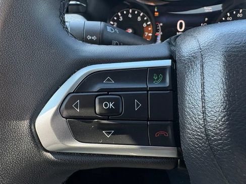 Used 2024 Jeep Compass Latitude AWD/4WD image 22