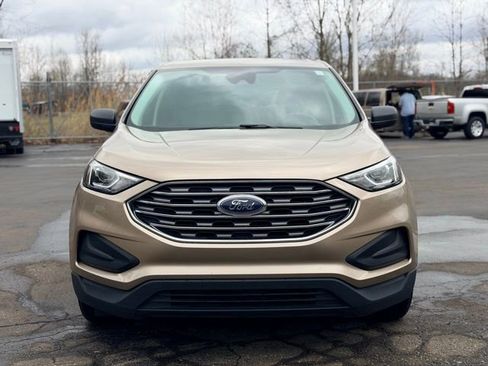 Used 2020 Ford Edge SE AWD/4WD image 2