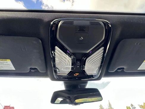 Used 2019 BMW 330i xDrive 330i xDrive image 19