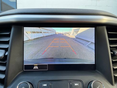 Used 2021 GMC Acadia SLT w/ Elevation Edition image 23