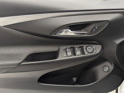 Used 2024 Buick Envista Avenir image 10