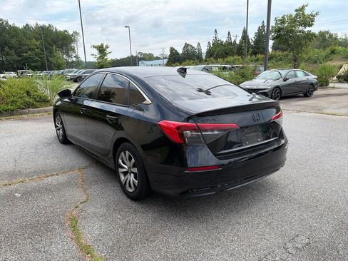 Used 2023 Honda Civic LX image 4