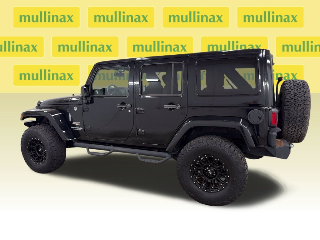Used 2015 Jeep Wrangler Unlimited Sahara AWD/4WD image 9