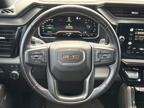 Used 2022 GMC Sierra 1500 AT4 w/ AT4 Premium Package AWD/4WD image 23