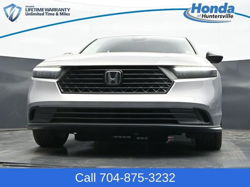 Used 2024 Honda Accord Sport image 24