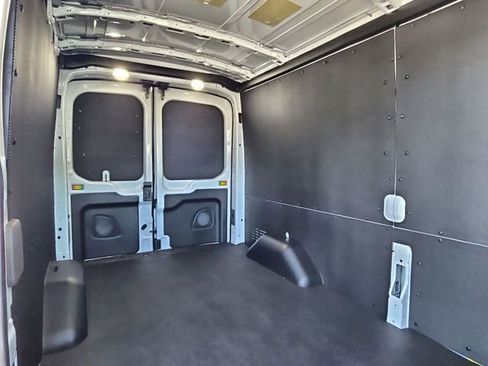 New 2026 Ford Transit 250 148 Medium Roof w/ Load Area Protection Package image 19
