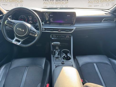 Used 2022 Kia K5 GT-Line w/ GT-Line FWD Premium Package image 10