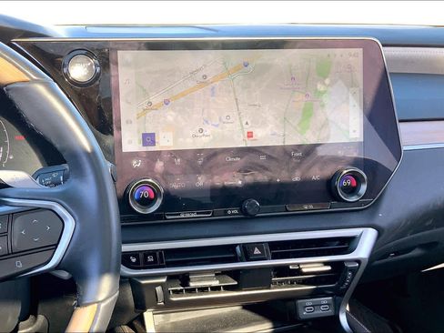 Used 2024 Lexus RX 350 AWD w/ Convenience Package image 7