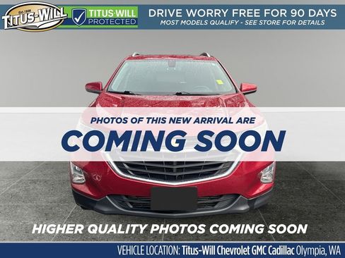 Used 2018 Chevrolet Equinox LT w/ Sun & Infotainment Package image 2