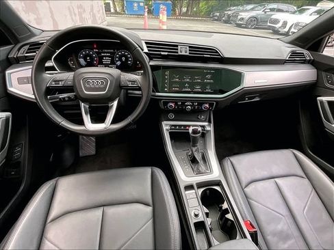 Certified 2024 Audi Q3 2.0T Premium AWD/4WD image 14