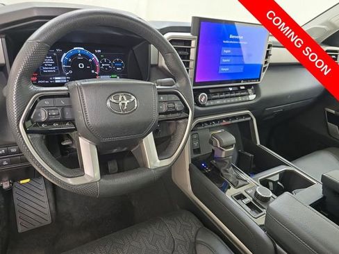 Used 2024 Toyota Tundra Limited AWD/4WD image 7
