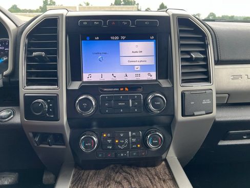 Used 2019 Ford F350 Lariat w/ Lariat Ultimate Package AWD/4WD image 5